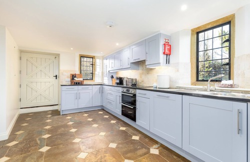 Great Tew House | Luxury home in Great Tew: Experience the elegance of the Cotswolds