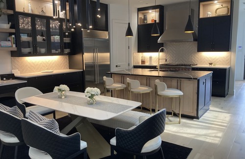 Park Cities House | Luxury Home in Highland Park, close to SMU, Dallas & shopping