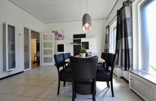 Strucht House | Luxury Home in Limburg with Bubble Bath, cleaning included