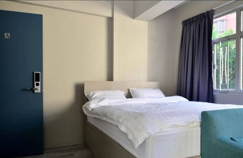 Sheung Wan Apartment | Luxury Home near to Hottest Spot in Town