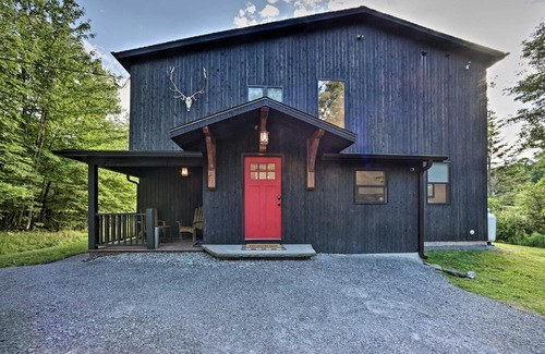 Windham House | Luxury Home with Deck Explore the Catskill Mtns!