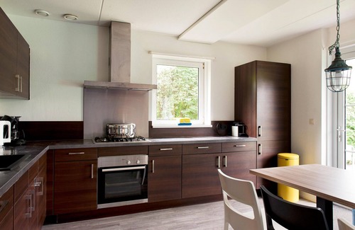 Eernewoude House | Luxury home with sauna and outdoor spa