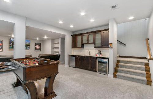 Galeton Villa | Luxury Home with Spectacular Rocky Mountain Views!