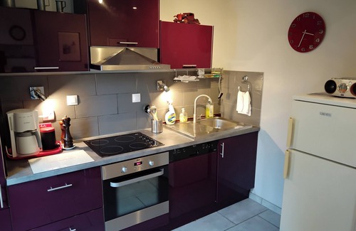 Noisiel House | Luxury house close to Disney & Paris wifi & breakfast free.