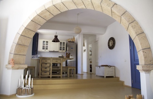Grikos House | Luxury house in the island of Patmos