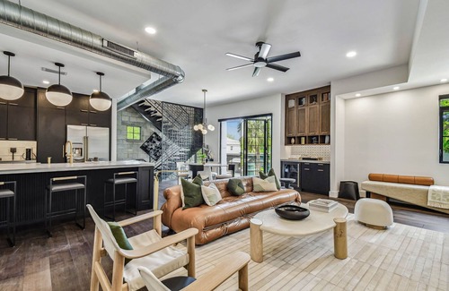 Hyde Park House | Luxury Hyde Park Home - Close to U of Tampa!