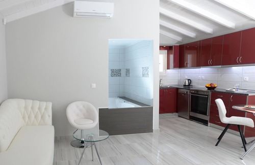 Chalikounas House | Luxury JustFor2 Villa