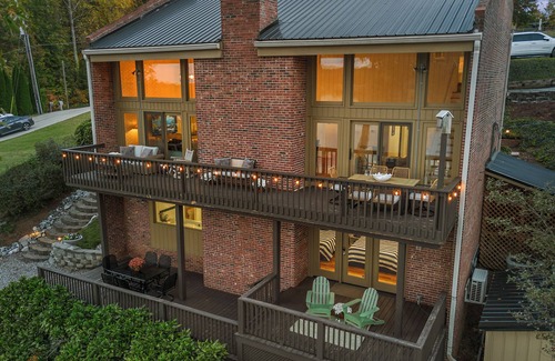Inman House | Luxury lake house in SC with mountain views!