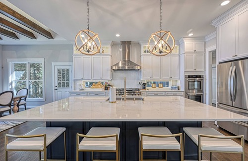 Bumpass House | Luxury LAKEFRONT 7Bdr/7.5Ba -Huge Boathouse in Quiet Cove-Public Side-Stunning