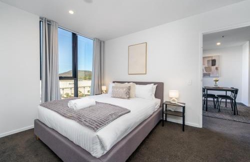 Phillip Apartment | Luxury Living and Pool Views in the Heart of Woden - Hosted by Canstay