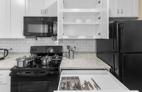 Melbourne Condo | Luxury Living: Condo w/Resort-Style Amenities