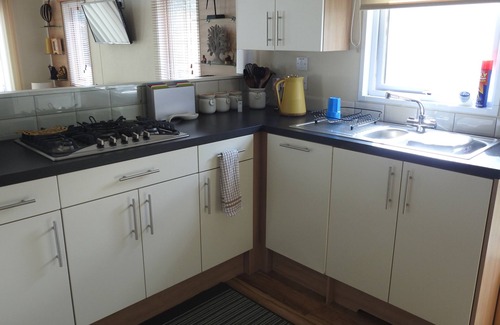 Hopton Cabin | Luxury Lodge on quiet holiday park