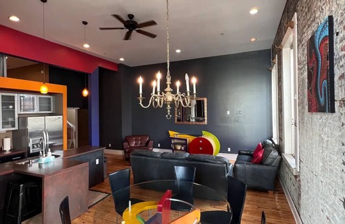 Central Business District Condo | Luxury loft located in the heart of the Downtown Mobile Entertainment District