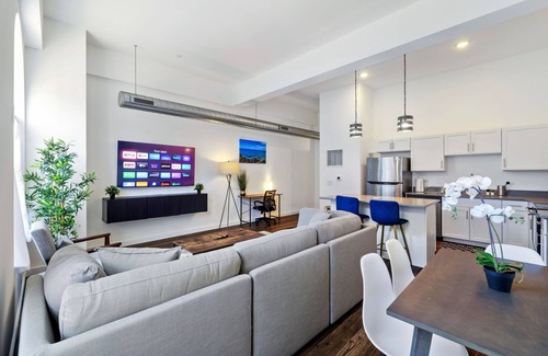 Manchester Apartment | Luxury Loft with Arched Windows Near Downtown and Stadiums