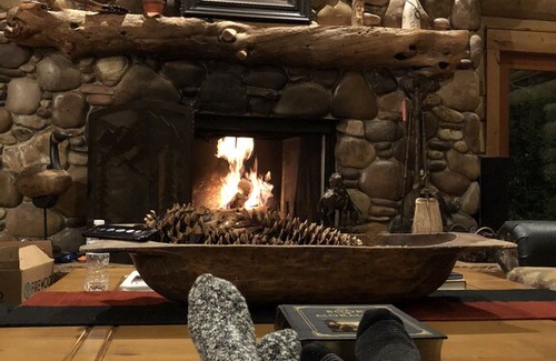 Oakley Cabin | Luxury Log Cabin - 10 Acres on the Famous Weber River. Near Park City