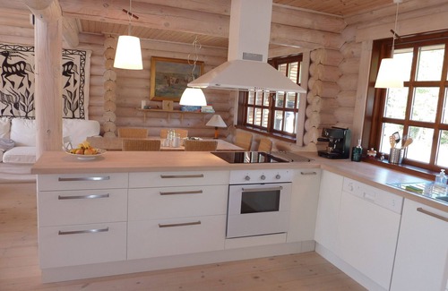 Mansarp Cabin | Luxury log cabin, in the middle of nature, own beach. Wi-fi and modern facilities.