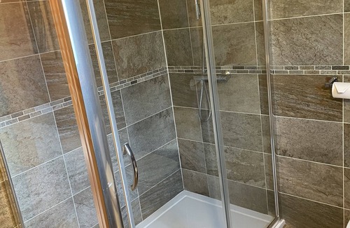 Kenwick Cabin | Luxury log Cabin With hot tub Overlooking the Kenwick Park Golf Course