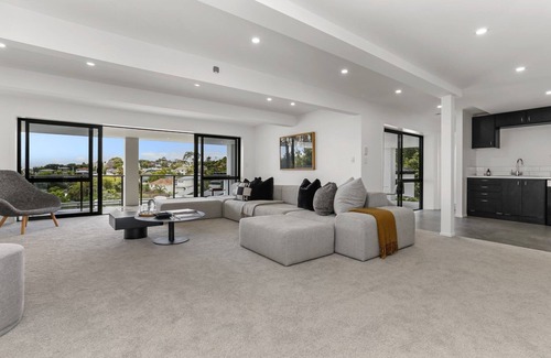 Mission Bay House | Luxury Mission Bay Oasis with Heated Pool