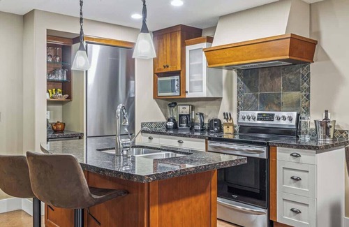 Cougar Creek Condo | Luxury Mt. Retreat DT Canmore
