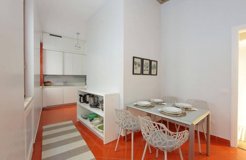 Rione VI Parione Apartment | Luxury Near Navona & Campo de’ Fiori – Stunning Views & Top Comfort!
