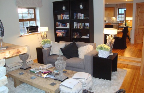 Tahilla Cottage | Luxury ocean-front cottage with private beach. ALASTAIR SAWDAY RECOMMENDED