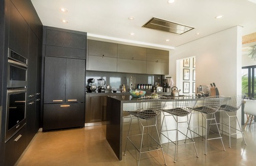 Playa Flamingo House | Luxury Ocean Front House, 6 Bedrooms, Sunset views, daily cleaning.