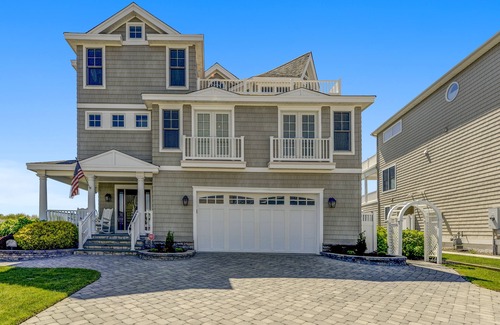 Southend House | Luxury Ocean Front Mansion with Heated Pool, Elevator, Grill and Suites Galore
