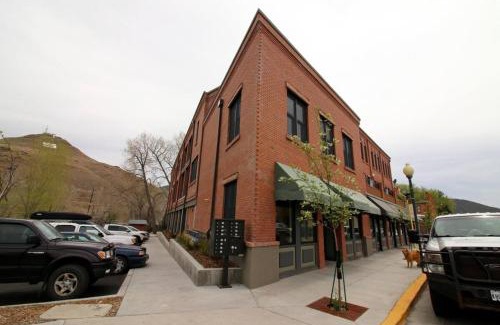 Salida House | Luxury On The River, Downtown River Balcony Str513