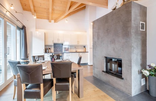 Viehhofen Apartment | Luxury penthouse with 2 balconies