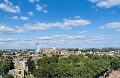 Canning Town South Apartment | Luxury Penthouse Duplex