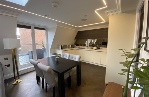 Winchester Apartment | Luxury penthouse in Winchester