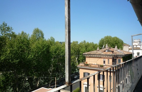 Rione VII Regola Apartment | luxury penthouse in the heart of Rome with two terrific terraces on the domes