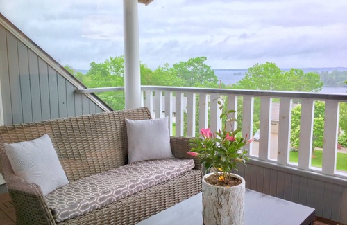 Kingston Apartment | Luxury Penthouse Overlooking the 1000 Islands