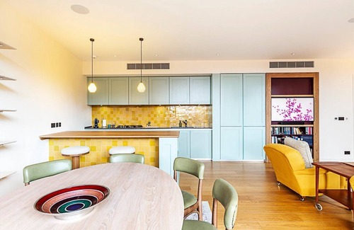 South Bank Apartment | Luxury Penthouse Overlooking the Thames