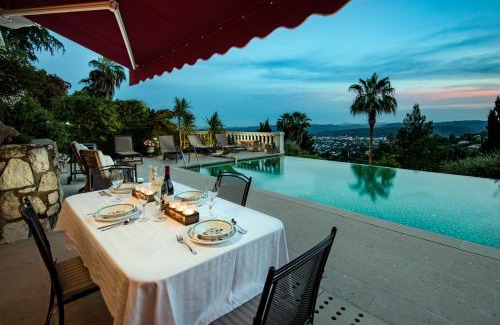 Saint-Paul-de-Vence Apartment | Luxury Pool Apartment at Villa Seburga