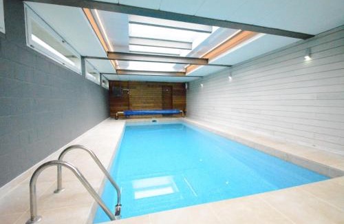 Ohey House | Luxury Pool Villa in Goesnes, cleaning included