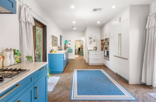 Savannah House | Luxury, Private Home with Pool & Gym, 800 ft to Spotts Beach