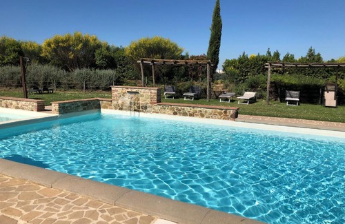 Trequanda Apartment | Luxury Resort with swimming pool in the Tuscan countryside, apartments with private outdoor area with panoramic view