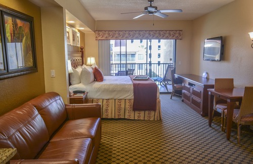 Florida Central Atlantic Coast Resort | LUXURY RESORT STUDIO MINUTES FROM UNIVERSAL STUDIOS & DISNEY