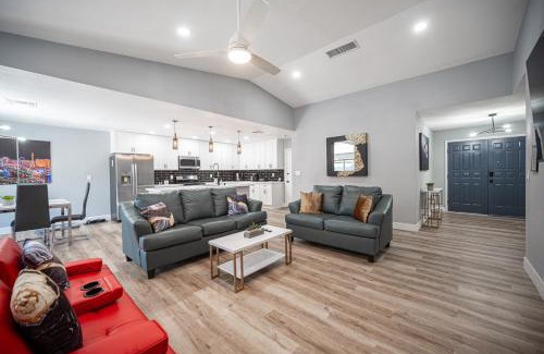Summerlin House | Luxury Retreat The Vegas Edition