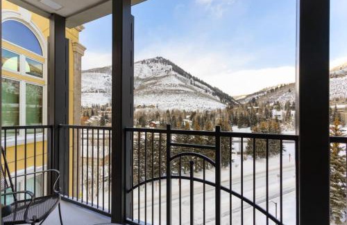 Vail House | Luxury Ritz Carlton Condo with Views