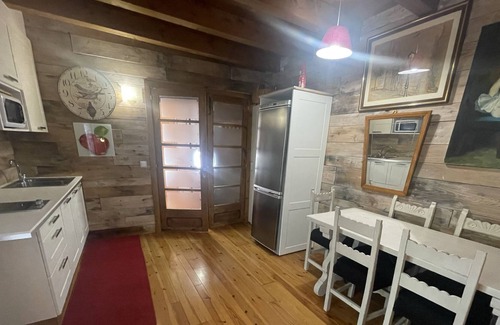 Oden Cottage | LUXURY RURAL HOUSE, "MOLI" WITH POOL