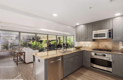 Fashion Square Condo | Luxury Scottsdale Condo