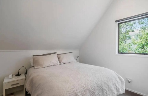 Manly House | Luxury Sea-View Escape