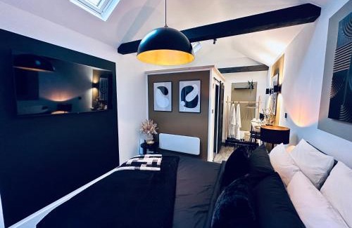 Radyr and Morganstown Apartment | Luxury self-contained suite.