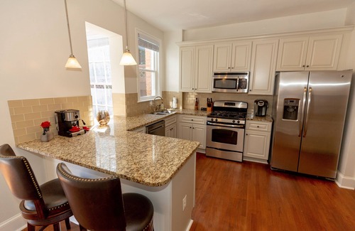 Woodley Park Bed & Breakfast | "Luxury spacious charming DC row house + parking"