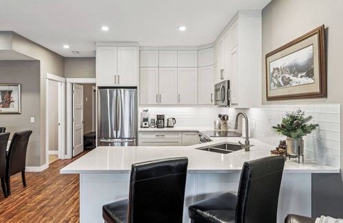 Canmore House | LUXURY SPACIOUS CANMORE HOME, GREAT VIEWS, 5,min WALK TO DOWN TOWN