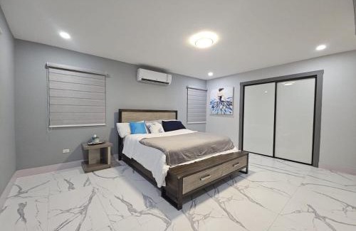 Camaceyes House | Luxury Stay in Aguadilla 10 min Crash Boat Beach