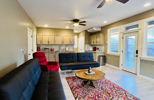 Trail Apartment | Luxury studio in the private hillside of Trail. Wi-Fi & Pet Friendly!
