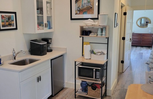 Pass Christian Apartment | Luxury Suite Apartment at the Beach